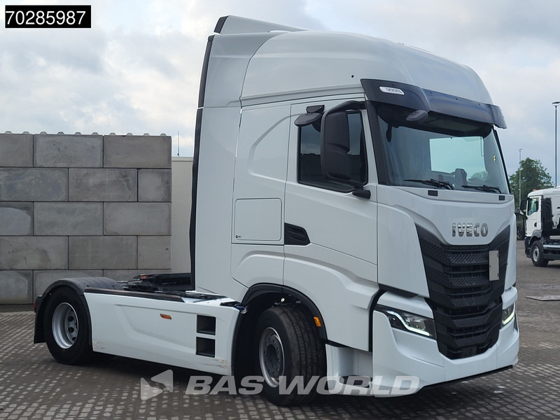 Iveco S-Way 490 4X2 Retarder Standklima 2xTanks Navi - יחידת טרקטור: תמונה 3 Iveco S-Way 490 4X2 Retarder Standklima 2xTanks Navi - יחידת טרקטור: תמונה 3