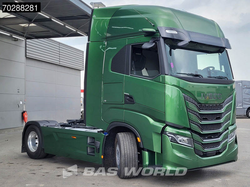 Iveco S-Way 500 4X2 2024! 2x Tanks Standklima Alcoa's ACC Euro 6 - יחידת טרקטור: תמונה 3 Iveco S-Way 500 4X2 2024! 2x Tanks Standklima Alcoa's ACC Euro 6 - יחידת טרקטור: תמונה 3