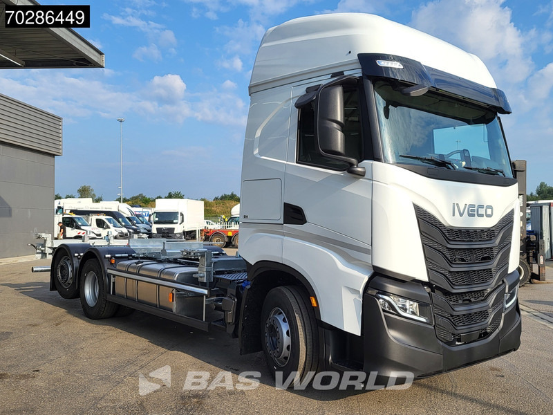 Iveco S-Way 500 6X2 NEW BDF! Lift+Steering Axle ACC Standklima Euro 6 - מוביל מכולות/ משאית החלפת גוף: תמונה 3 Iveco S-Way 500 6X2 NEW BDF! Lift+Steering Axle ACC Standklima Euro 6 - מוביל מכולות/ משאית החלפת גוף: תמונה 3