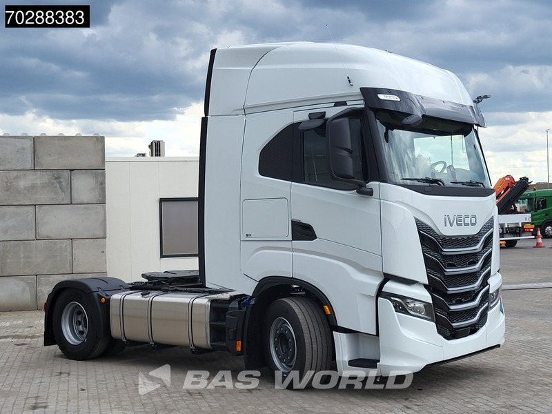 Iveco S-Way 580 4X2 2x Tanks ACC Standklima - יחידת טרקטור: תמונה 3 Iveco S-Way 580 4X2 2x Tanks ACC Standklima - יחידת טרקטור: תמונה 3