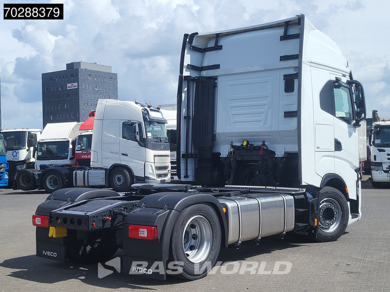 Iveco S-Way 580 4X2 NEW! 2x Tanks Navi ACC Standklima - יחידת טרקטור: תמונה 5 Iveco S-Way 580 4X2 NEW! 2x Tanks Navi ACC Standklima - יחידת טרקטור: תמונה 5