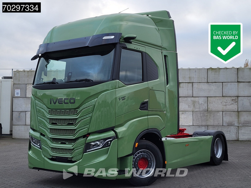 Iveco S-Way 580 4X2 NEW! Standklima Navi ACC LED Euro 6 - יחידת טרקטור: תמונה 1 Iveco S-Way 580 4X2 NEW! Standklima Navi ACC LED Euro 6 - יחידת טרקטור: תמונה 1
