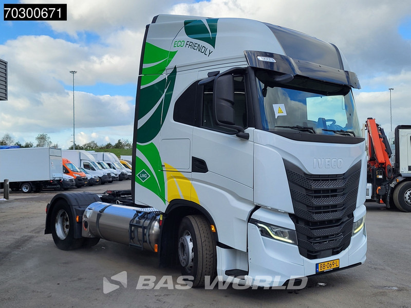 Iveco S-Way NP 460 4X2 LNG! NL-Truck Retarder 2xTanks ACC LED Euro 6 - יחידת טרקטור: תמונה 5 Iveco S-Way NP 460 4X2 LNG! NL-Truck Retarder 2xTanks ACC LED Euro 6 - יחידת טרקטור: תמונה 5