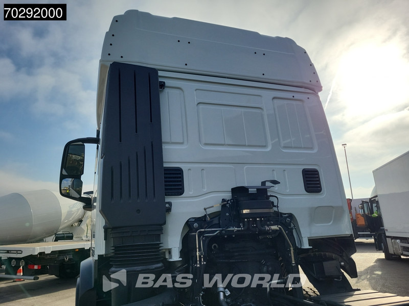 Iveco T-Way 510 8X4 New! Retarder Big-Axle Steelsuspension Automatic LED Euro 6 - משאית עם שלדת תא: תמונה 5 Iveco T-Way 510 8X4 New! Retarder Big-Axle Steelsuspension Automatic LED Euro 6 - משאית עם שלדת תא: תמונה 5