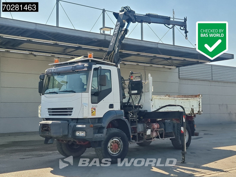 Iveco Trakker 310 4X4 Atlas 145.2-A2 Kran Crane 4x4 Big axle 6m3 3 sided tipper Euro 4 - מזהיר, משאית מנוף: תמונה 1 Iveco Trakker 310 4X4 Atlas 145.2-A2 Kran Crane 4x4 Big axle 6m3 3 sided tipper Euro 4 - מזהיר, משאית מנוף: תמונה 1