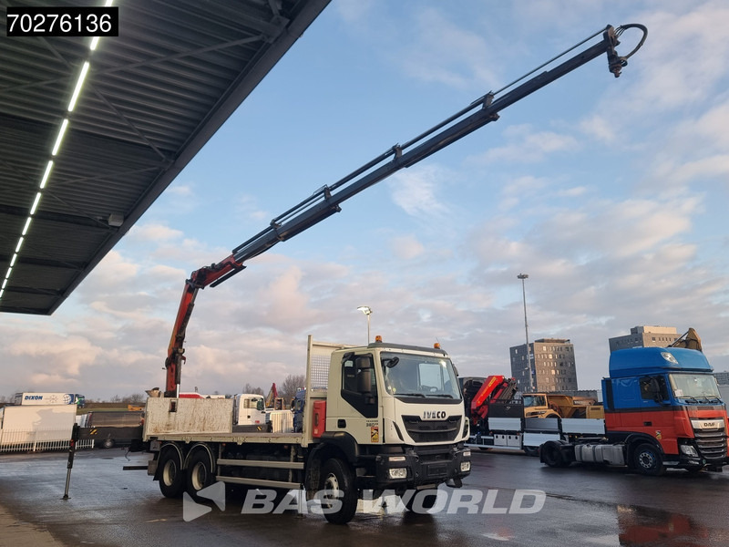Iveco Trakker 360 6X4 Palfinger PK 18502 SH D Kran Crane Big axle Euro 6 - משאית צד נופל/ שטוחה, משאית מנוף: תמונה 5 Iveco Trakker 360 6X4 Palfinger PK 18502 SH D Kran Crane Big axle Euro 6 - משאית צד נופל/ שטוחה, משאית מנוף: תמונה 5