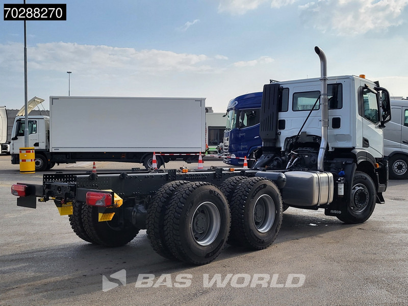 Iveco X-Way 460 6X4 NEW chassis Retarder Big-Axle Full Steel Navi Euro 6 - משאית עם שלדת תא: תמונה 5 Iveco X-Way 460 6X4 NEW chassis Retarder Big-Axle Full Steel Navi Euro 6 - משאית עם שלדת תא: תמונה 5