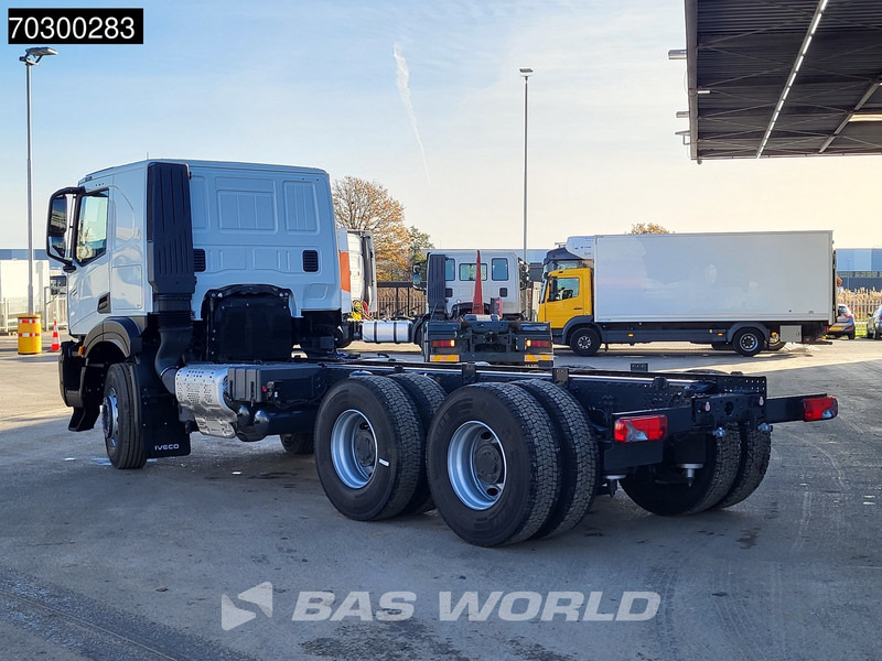 Iveco X-Way 500 X-Way 6X4 NEW 6x4 chassis Sleepercab Rear Air suspension Automatic Euro 6 - משאית עם שלדת תא: תמונה 2 Iveco X-Way 500 X-Way 6X4 NEW 6x4 chassis Sleepercab Rear Air suspension Automatic Euro 6 - משאית עם שלדת תא: תמונה 2