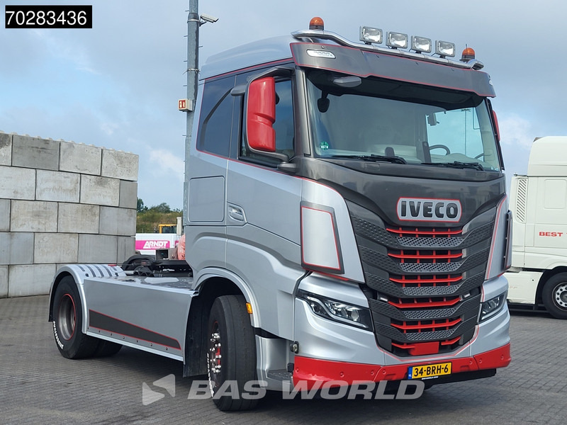 Iveco X-Way 570 820 4X2 NL Show Truck! Hydraulik ACC Standklima Navi Alcoa's - יחידת טרקטור: תמונה 3 Iveco X-Way 570 820 4X2 NL Show Truck! Hydraulik ACC Standklima Navi Alcoa's - יחידת טרקטור: תמונה 3