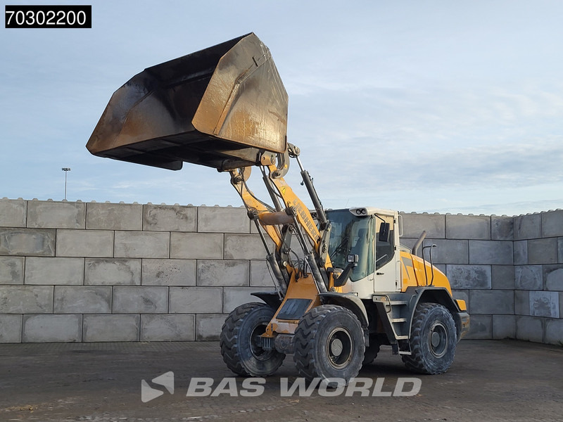 Liebherr L538 High Tip Bucket - מעמיס גלגלים: תמונה 2 Liebherr L538 High Tip Bucket - מעמיס גלגלים: תמונה 2