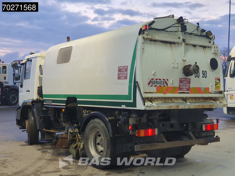 MAN LE 15.250 4X2 Eurovoirie Sweeper Manual Steelsuspension Euro 3 - מטאטא כבישים: תמונה 2 MAN LE 15.250 4X2 Eurovoirie Sweeper Manual Steelsuspension Euro 3 - מטאטא כבישים: תמונה 2