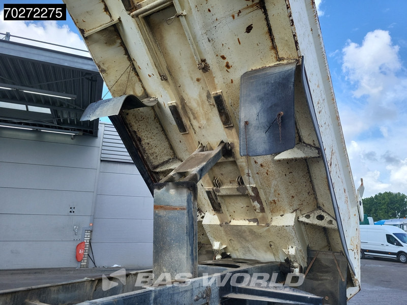 MAN TGA 41.430 8X6 23m3 Manual Big-Axle Steel suspension Euro 3 - מזהיר: תמונה 3 MAN TGA 41.430 8X6 23m3 Manual Big-Axle Steel suspension Euro 3 - מזהיר: תמונה 3
