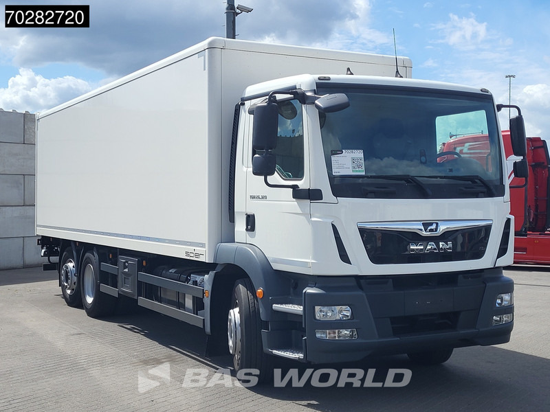 MAN TGM 26.320 6X2 2000kg Ladebordwand Automatic Lift+steering axle Navi Euro 6 - משאית תיבה: תמונה 3 MAN TGM 26.320 6X2 2000kg Ladebordwand Automatic Lift+steering axle Navi Euro 6 - משאית תיבה: תמונה 3