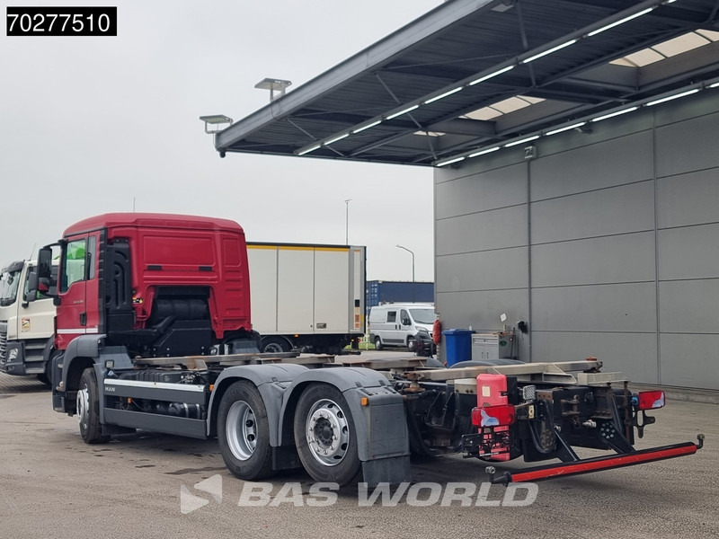 MAN TGS 26.320 6X2 BDF ADR Lift+lenkasche Automatic Euro 6 - מוביל מכולות/ משאית החלפת גוף: תמונה 2 MAN TGS 26.320 6X2 BDF ADR Lift+lenkasche Automatic Euro 6 - מוביל מכולות/ משאית החלפת גוף: תמונה 2