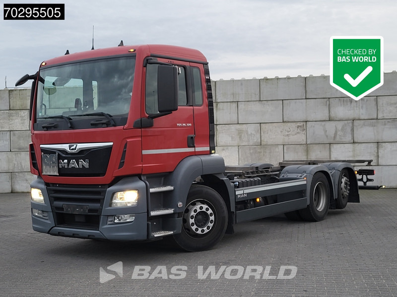 MAN TGS 26.320 TGS 6X2 ADR BDF Lift + Steering Axle Euro 6 - מוביל מכולות/ משאית החלפת גוף: תמונה 1 MAN TGS 26.320 TGS 6X2 ADR BDF Lift + Steering Axle Euro 6 - מוביל מכולות/ משאית החלפת גוף: תמונה 1