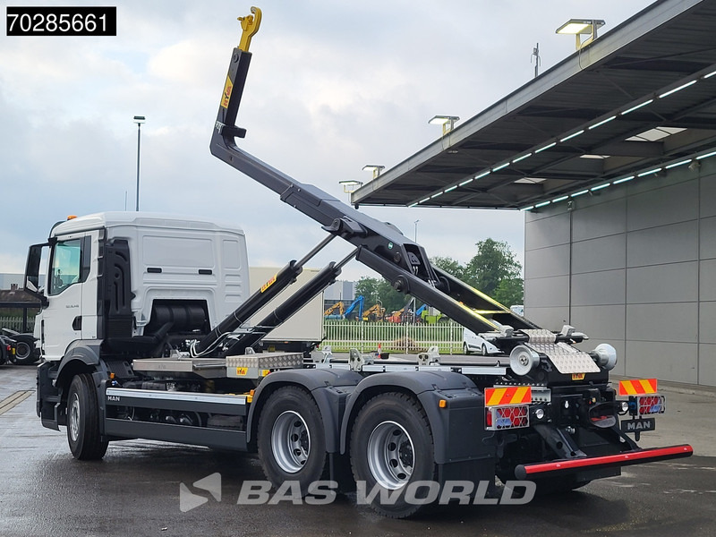 MAN TGS 26.440 6X4 NEW HYVA H20-60S Automatic Steelsuspension Euro 6 - משאית הרמת וו: תמונה 2 MAN TGS 26.440 6X4 NEW HYVA H20-60S Automatic Steelsuspension Euro 6 - משאית הרמת וו: תמונה 2