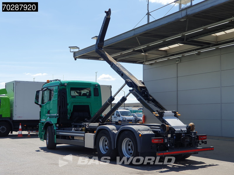 MAN TGS 28.510 6X2 Meiller RS21 65 Hooklift Liftas Automatic Navi Retarder Euro 6 - משאית הרמת וו: תמונה 2 MAN TGS 28.510 6X2 Meiller RS21 65 Hooklift Liftas Automatic Navi Retarder Euro 6 - משאית הרמת וו: תמונה 2
