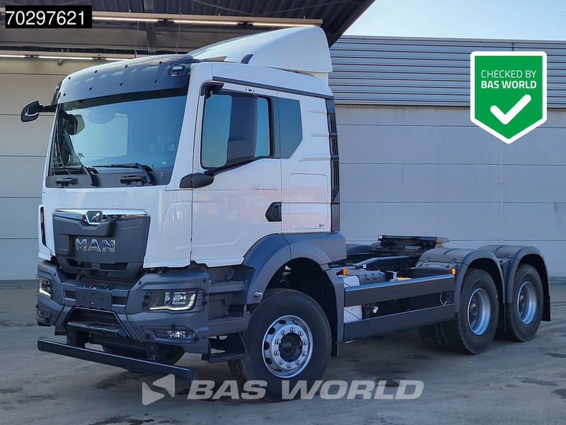 MAN TGS 33.440 6X4 NEW! Manual TN Euro2 Full-Steel Big-Axle Drumbrakes - יחידת טרקטור: תמונה 1 MAN TGS 33.440 6X4 NEW! Manual TN Euro2 Full-Steel Big-Axle Drumbrakes - יחידת טרקטור: תמונה 1
