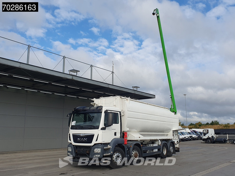 MAN TGS 35.440 8X4 Hydrodrive 6 Compartments Lift+Steering Axle Euro 6 - משאית מכל: תמונה 1 MAN TGS 35.440 8X4 Hydrodrive 6 Compartments Lift+Steering Axle Euro 6 - משאית מכל: תמונה 1