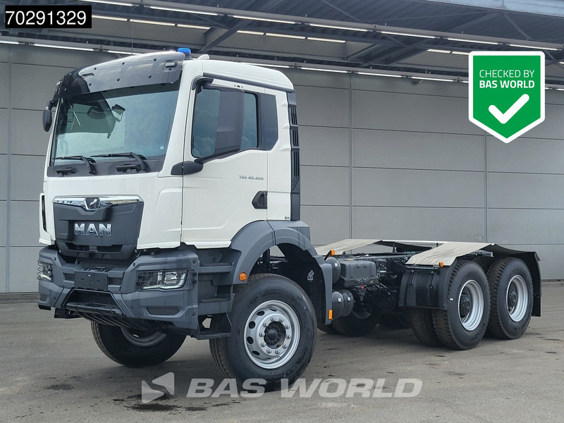 MAN TGS 40.400 6X4 NEW 6x4 chassis PTO Preparation Steelsuspension Big-Axle Automatic Euro 2 - משאית עם שלדת תא: תמונה 1 MAN TGS 40.400 6X4 NEW 6x4 chassis PTO Preparation Steelsuspension Big-Axle Automatic Euro 2 - משאית עם שלדת תא: תמונה 1