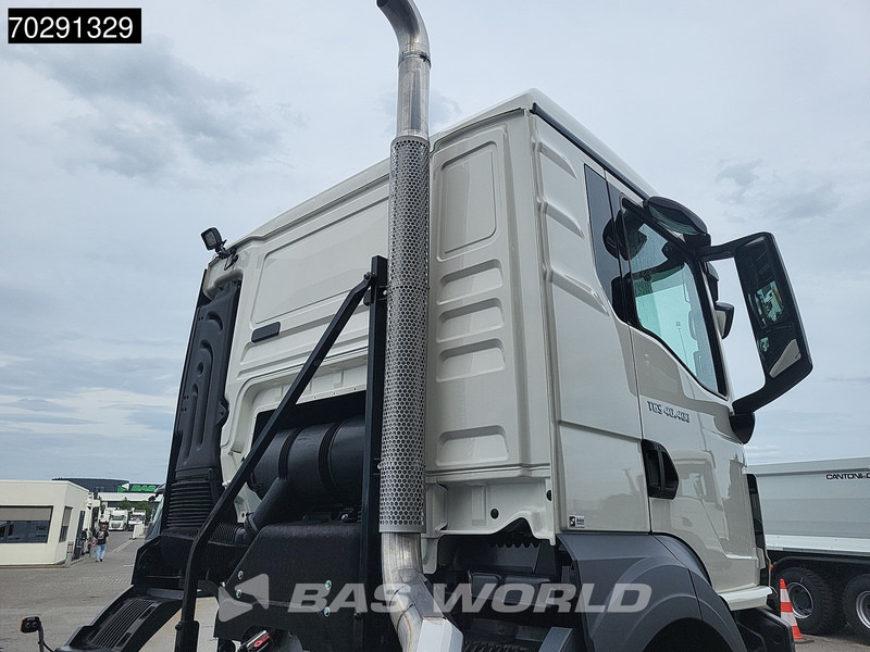 MAN TGS 40.400 6X4 NEW 6x4 chassis PTO Preparation Steelsuspension Big-Axle Automatic Euro 2 - משאית עם שלדת תא: תמונה 3 MAN TGS 40.400 6X4 NEW 6x4 chassis PTO Preparation Steelsuspension Big-Axle Automatic Euro 2 - משאית עם שלדת תא: תמונה 3