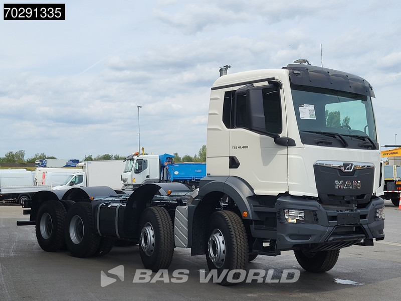 MAN TGS 41.400 8X4 New 8x4 chassis Engine PTO Steelsuspension Big-Axle Manual Euro 2 - משאית עם שלדת תא: תמונה 3 MAN TGS 41.400 8X4 New 8x4 chassis Engine PTO Steelsuspension Big-Axle Manual Euro 2 - משאית עם שלדת תא: תמונה 3
