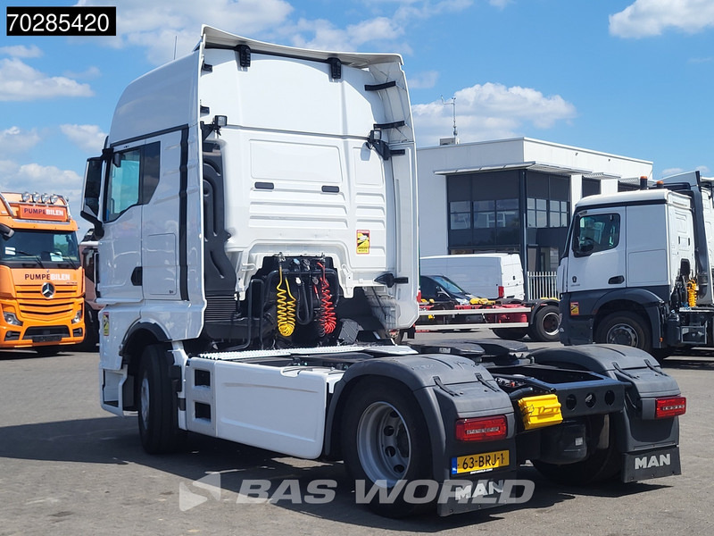 MAN TGX 18.430 TGX 4X2 NL-Truck APK '26 GX 2x Tanks Navi - יחידת טרקטור: תמונה 2 MAN TGX 18.430 TGX 4X2 NL-Truck APK '26 GX 2x Tanks Navi - יחידת טרקטור: תמונה 2