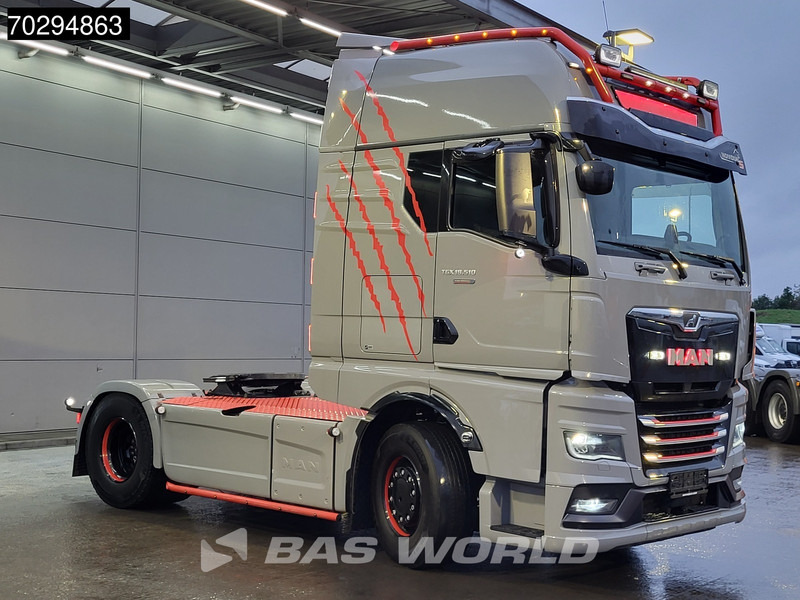 הַחכָּרָה MAN TGX 18.510 TGX 4X2 Individual Lion S! Full-Air Retarder Standairco 2xTanks Leather PTO ACC Navi LED Euro 6 MAN TGX 18.510 TGX 4X2 Individual Lion S! Full-Air Retarder Standairco 2xTanks Leather PTO ACC Navi LED Euro 6: תמונה 11 הַחכָּרָה MAN TGX 18.510 TGX 4X2 Individual Lion S! Full-Air Retarder Standairco 2xTanks Leather PTO ACC Navi LED Euro 6 MAN TGX 18.510 TGX 4X2 Individual Lion S! Full-Air Retarder Standairco 2xTanks Leather PTO ACC Navi LED Euro 6: תמונה 11
