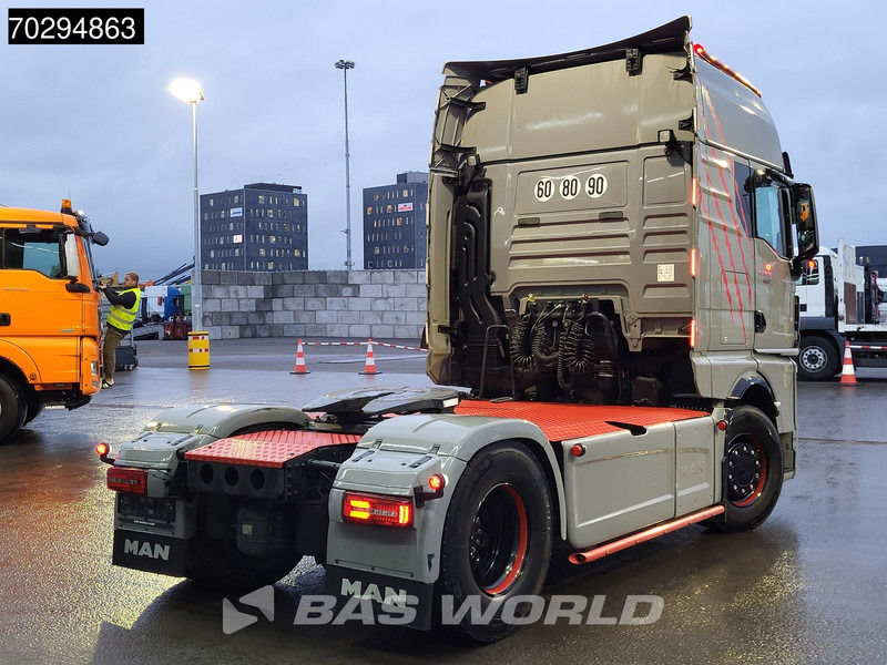הַחכָּרָה MAN TGX 18.510 TGX 4X2 Individual Lion S! Full-Air Retarder Standairco 2xTanks Leather PTO ACC Navi LED Euro 6 MAN TGX 18.510 TGX 4X2 Individual Lion S! Full-Air Retarder Standairco 2xTanks Leather PTO ACC Navi LED Euro 6: תמונה 10 הַחכָּרָה MAN TGX 18.510 TGX 4X2 Individual Lion S! Full-Air Retarder Standairco 2xTanks Leather PTO ACC Navi LED Euro 6 MAN TGX 18.510 TGX 4X2 Individual Lion S! Full-Air Retarder Standairco 2xTanks Leather PTO ACC Navi LED Euro 6: תמונה 10