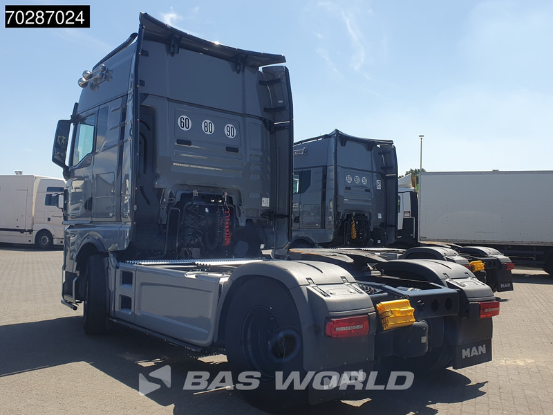 MAN TGX 18.520 4X2 Individual Lion S! GX Retarder Full-Air 2x Tanks Navi LED ACC Euro 6 - יחידת טרקטור: תמונה 2 MAN TGX 18.520 4X2 Individual Lion S! GX Retarder Full-Air 2x Tanks Navi LED ACC Euro 6 - יחידת טרקטור: תמונה 2