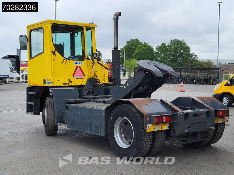 MOL YT200/4X2 4X2 Big-Axle Drumbrakes Hebesattel - טרקטור מסוף: תמונה 2 MOL YT200/4X2 4X2 Big-Axle Drumbrakes Hebesattel - טרקטור מסוף: תמונה 2