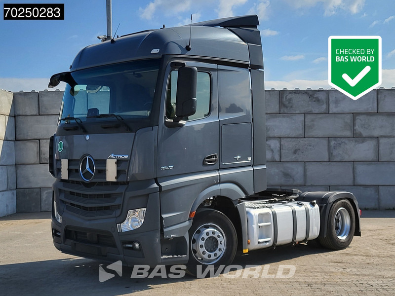 Mercedes-Benz Actros 1845 4X2 StreamSpace 2x Tanks - יחידת טרקטור: תמונה 1 Mercedes-Benz Actros 1845 4X2 StreamSpace 2x Tanks - יחידת טרקטור: תמונה 1
