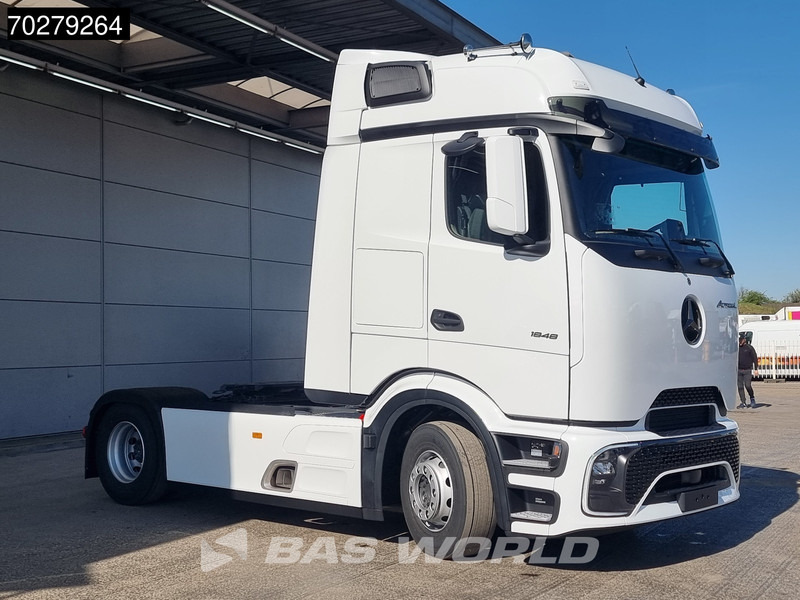 Mercedes-Benz Actros 1848 Actros 4X2 NEW! ProCabin-Big 2x Tanks Standklima Navi SmartTacho2 - יחידת טרקטור: תמונה 3 Mercedes-Benz Actros 1848 Actros 4X2 NEW! ProCabin-Big 2x Tanks Standklima Navi SmartTacho2 - יחידת טרקטור: תמונה 3