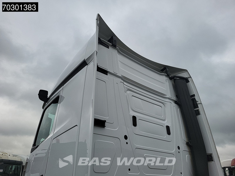 Mercedes-Benz Actros 1863 Actros 4X2 BigSpace Retarder 2x Tanks - יחידת טרקטור: תמונה 5 Mercedes-Benz Actros 1863 Actros 4X2 BigSpace Retarder 2x Tanks - יחידת טרקטור: תמונה 5