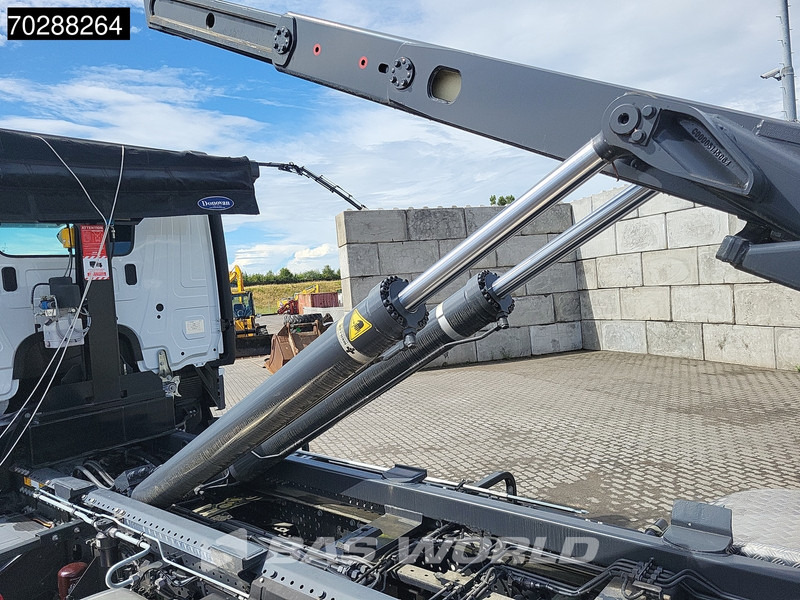 Mercedes-Benz Actros 2745 6X2 NEW! Meiller RS21-70 Hooklift Retarder Lift+Steering Axle PPC Navi - משאית הרמת וו: תמונה 3 Mercedes-Benz Actros 2745 6X2 NEW! Meiller RS21-70 Hooklift Retarder Lift+Steering Axle PPC Navi - משאית הרמת וו: תמונה 3