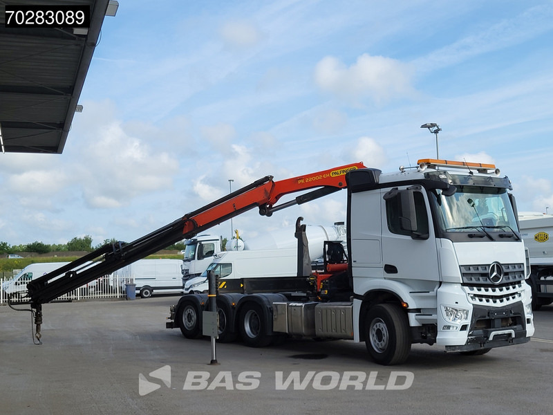 Mercedes-Benz Actros 3245 Actros 8X4 Palfinger PK22002 EH Crane 17tons hooklift Big-Axle Lift+Lenkachse Navi Euro 6 - משאית הרמת וו, משאית מנוף: תמונה 3 Mercedes-Benz Actros 3245 Actros 8X4 Palfinger PK22002 EH Crane 17tons hooklift Big-Axle Lift+Lenkachse Navi Euro 6 - משאית הרמת וו, משאית מנוף: תמונה 3