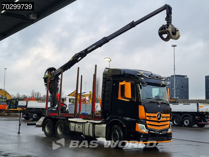 Mercedes-Benz Actros 3353 6X4 Palfinger Epsilon M12Z woodcrane Holztransport Retarder Euro 6 - משאית עץ, משאית מנוף: תמונה 3 Mercedes-Benz Actros 3353 6X4 Palfinger Epsilon M12Z woodcrane Holztransport Retarder Euro 6 - משאית עץ, משאית מנוף: תמונה 3