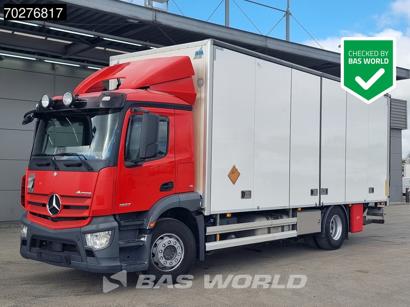 Mercedes-Benz Antos 1827 4X2 19tonner 2000kg Ladebordwand Automatic Euro 6 - משאית תיבה: תמונה 1 Mercedes-Benz Antos 1827 4X2 19tonner 2000kg Ladebordwand Automatic Euro 6 - משאית תיבה: תמונה 1