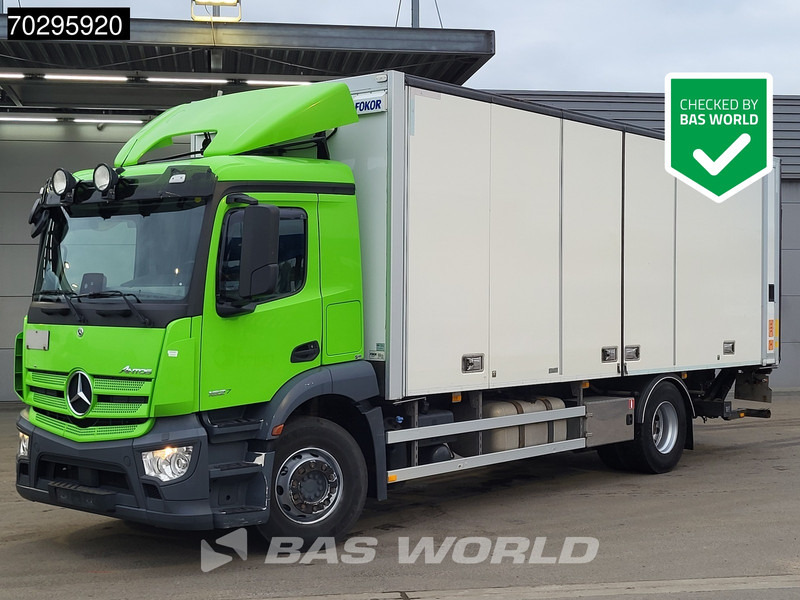 Mercedes-Benz Antos 1827 4X2 2000kg Ladebordwand Automatic Xenon Euro 6 - משאית תיבה: תמונה 1 Mercedes-Benz Antos 1827 4X2 2000kg Ladebordwand Automatic Xenon Euro 6 - משאית תיבה: תמונה 1