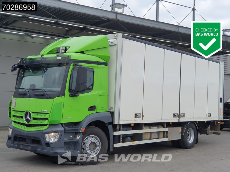Mercedes-Benz Antos 1827 Antos 4X2 2000kg Ladebordwand Automatic Xenon Euro 6 - משאית תיבה: תמונה 1 Mercedes-Benz Antos 1827 Antos 4X2 2000kg Ladebordwand Automatic Xenon Euro 6 - משאית תיבה: תמונה 1