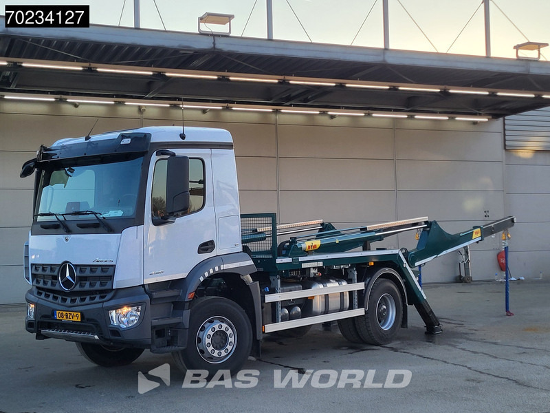 Mercedes-Benz Arocs 2136 4X2 NL-Truck 12Tons HyvaLift Automatic Steelsuspension Euro 6 - משאית דילוג העמסה: תמונה 3 Mercedes-Benz Arocs 2136 4X2 NL-Truck 12Tons HyvaLift Automatic Steelsuspension Euro 6 - משאית דילוג העמסה: תמונה 3