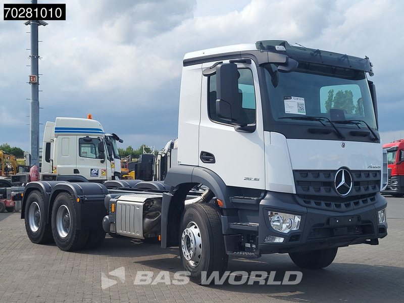 Mercedes-Benz Arocs 2636 6X4 Big-Axle Steelsuspension Euro 6 - משאית עם שלדת תא: תמונה 3 Mercedes-Benz Arocs 2636 6X4 Big-Axle Steelsuspension Euro 6 - משאית עם שלדת תא: תמונה 3