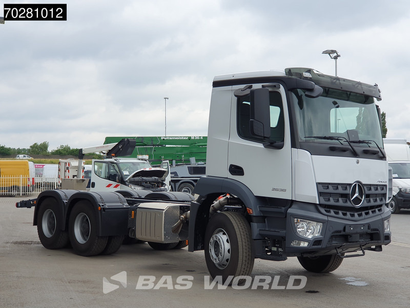 Mercedes-Benz Arocs 2636 6X4 NEW chassis Flange PTO Big-Axle Steelsuspension Euro 6 - משאית עם שלדת תא: תמונה 3 Mercedes-Benz Arocs 2636 6X4 NEW chassis Flange PTO Big-Axle Steelsuspension Euro 6 - משאית עם שלדת תא: תמונה 3