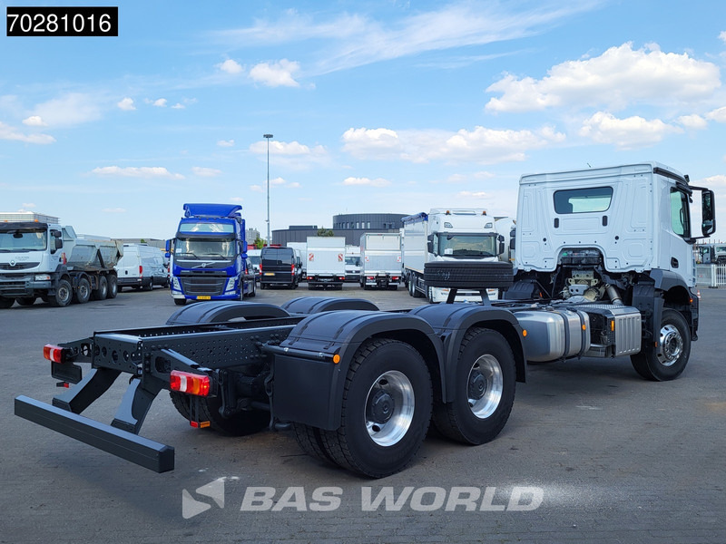 Mercedes-Benz Arocs 2640 6X4 NEW chassis Steel suspension Big-Axle Alcoa Automatic Euro 6 - משאית עם שלדת תא: תמונה 5 Mercedes-Benz Arocs 2640 6X4 NEW chassis Steel suspension Big-Axle Alcoa Automatic Euro 6 - משאית עם שלדת תא: תמונה 5