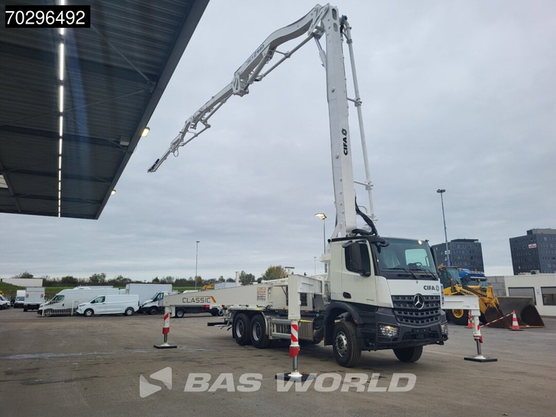 Mercedes-Benz Arocs 2646 6X4 NEW! 36 meter Concrete Pump CIFA K36C-PU17080 Automatic Euro 6 - משאית משאבת בטון: תמונה 3 Mercedes-Benz Arocs 2646 6X4 NEW! 36 meter Concrete Pump CIFA K36C-PU17080 Automatic Euro 6 - משאית משאבת בטון: תמונה 3