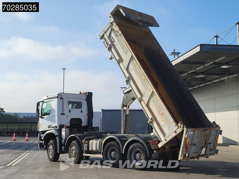 Mercedes-Benz Arocs 3240 8X4 12m3 2-side Tipper Lenkasche Steel Suspension Automatic Big-Axle Euro 6 - מזהיר: תמונה 2 Mercedes-Benz Arocs 3240 8X4 12m3 2-side Tipper Lenkasche Steel Suspension Automatic Big-Axle Euro 6 - מזהיר: תמונה 2