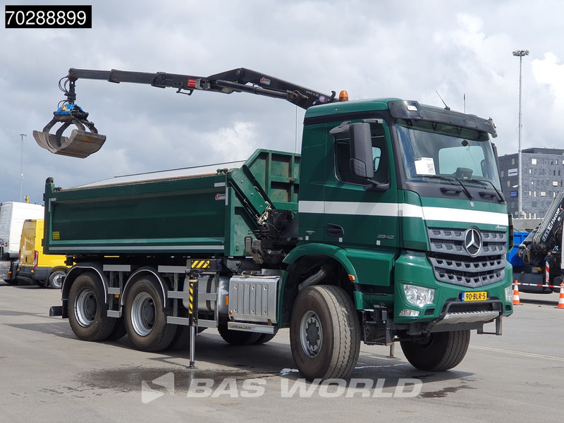 Mercedes-Benz Arocs 3342 Arocs 6X6 NL-Truck HMF 1643 Z-Crane Kran Steering Axle Big-Axle Euro 6 - מזהיר, משאית מנוף: תמונה 3 Mercedes-Benz Arocs 3342 Arocs 6X6 NL-Truck HMF 1643 Z-Crane Kran Steering Axle Big-Axle Euro 6 - מזהיר, משאית מנוף: תמונה 3
