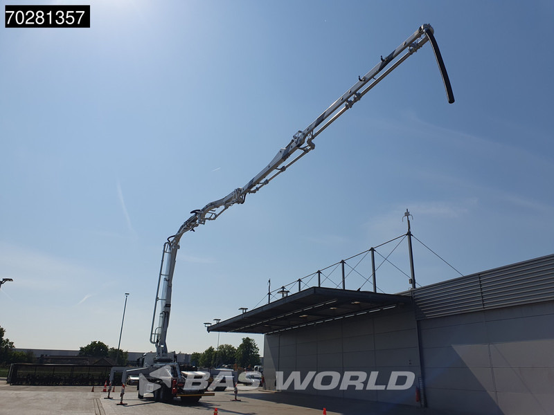 Mercedes-Benz Arocs 3343 6X4 CIFA K40H Carbotech Pump 5 arm Big-Axle Navi Euro 6 - משאית משאבת בטון: תמונה 2 Mercedes-Benz Arocs 3343 6X4 CIFA K40H Carbotech Pump 5 arm Big-Axle Navi Euro 6 - משאית משאבת בטון: תמונה 2