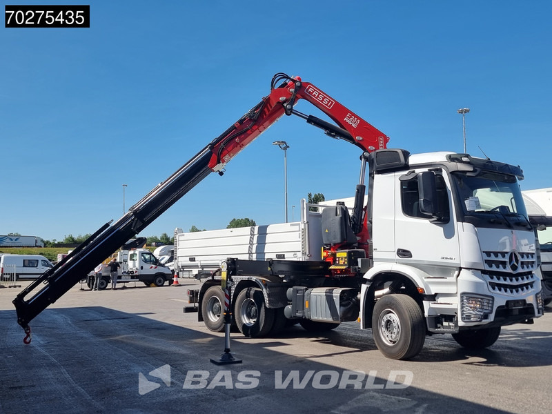 Mercedes-Benz Arocs 3348 6X4 Fassi F255A2.24 Kran Crane 9m3 3-Sided Tipper Big-Axle Euro 6 - מזהיר, משאית מנוף: תמונה 5 Mercedes-Benz Arocs 3348 6X4 Fassi F255A2.24 Kran Crane 9m3 3-Sided Tipper Big-Axle Euro 6 - מזהיר, משאית מנוף: תמונה 5