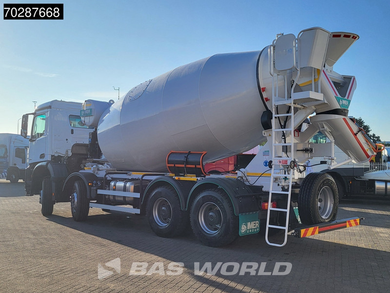 Mercedes-Benz Arocs 4142 8X4 New! 12m3 IMER Mixer Steelsuspension Automatic Big-Axle Euro 6 - משאית מערבלת בטון: תמונה 2 Mercedes-Benz Arocs 4142 8X4 New! 12m3 IMER Mixer Steelsuspension Automatic Big-Axle Euro 6 - משאית מערבלת בטון: תמונה 2